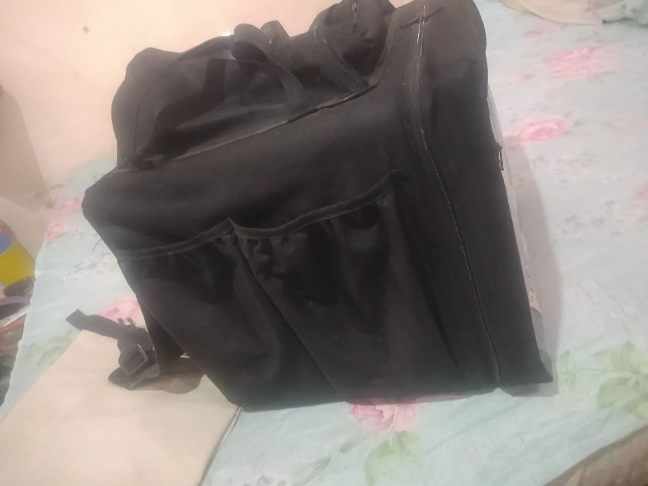 VENDO BAG SEMI NOVA - Foto 3