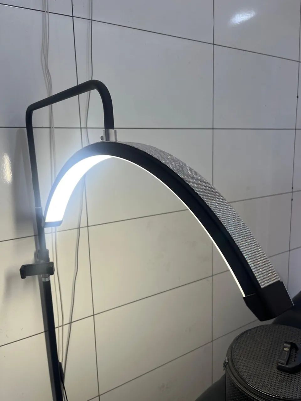 Luminária Meia Lua 