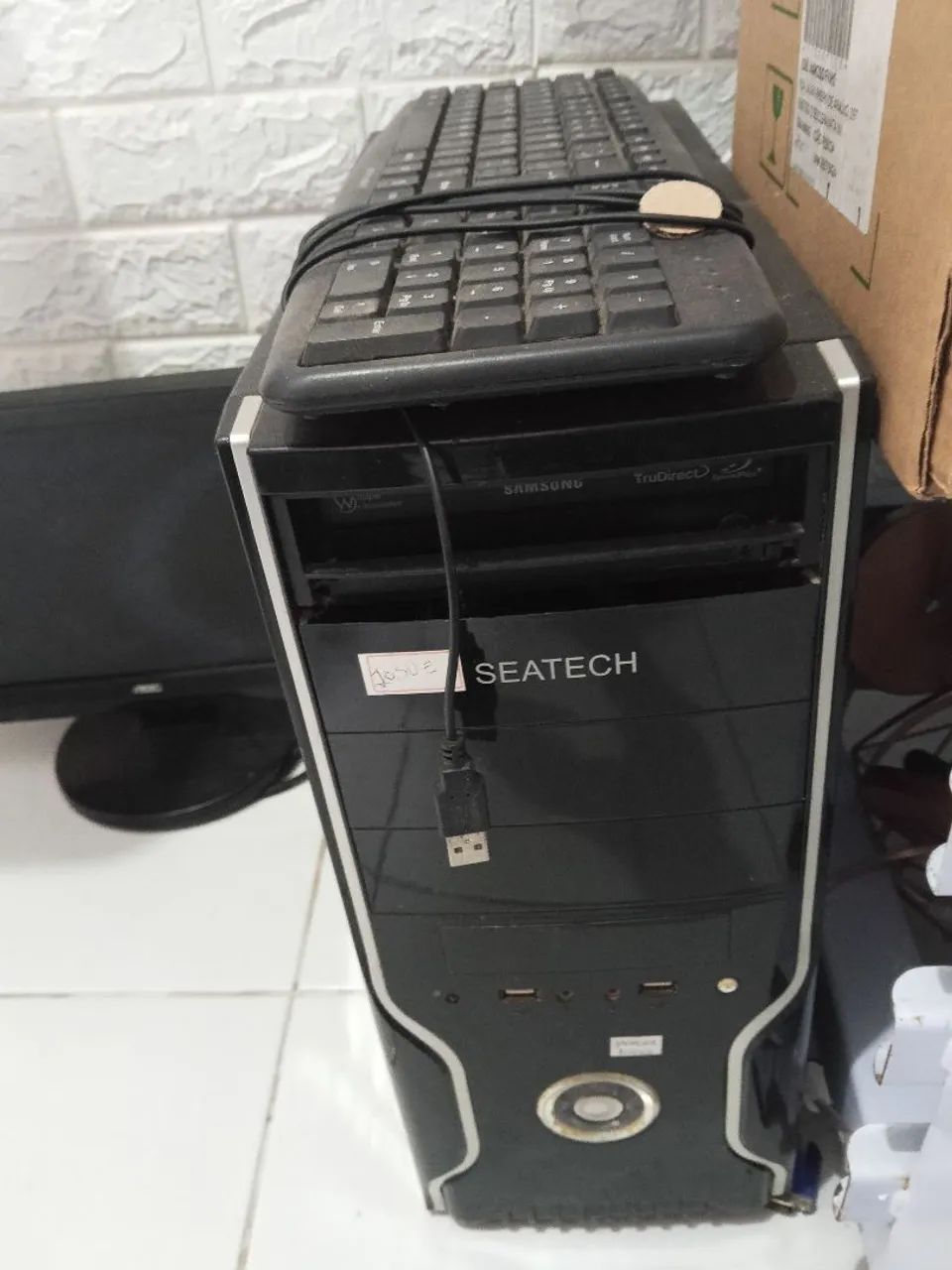 Complete Computer431117346842224640