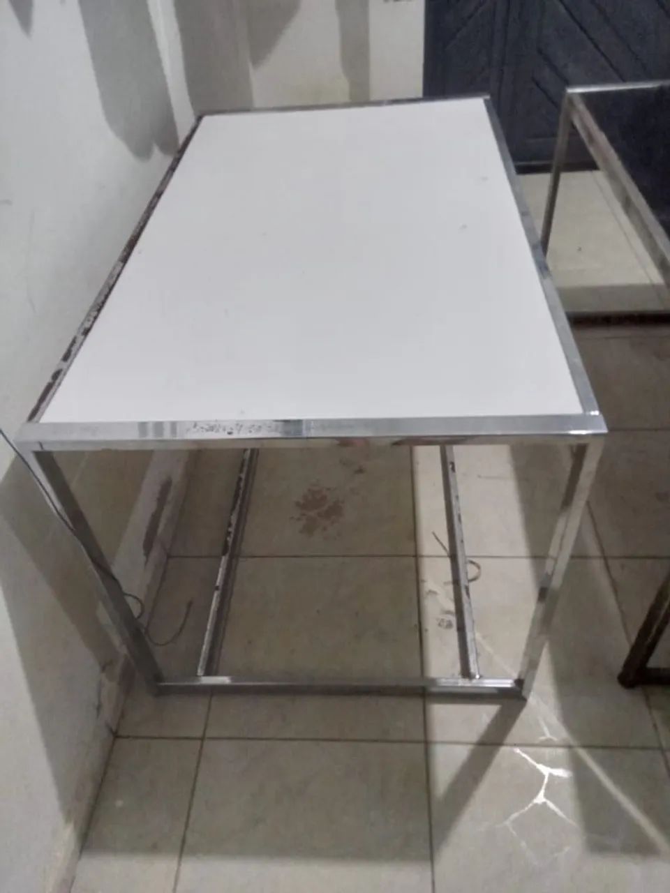 Mesa de jantar 6 lugares vendo separadas  - Foto 2