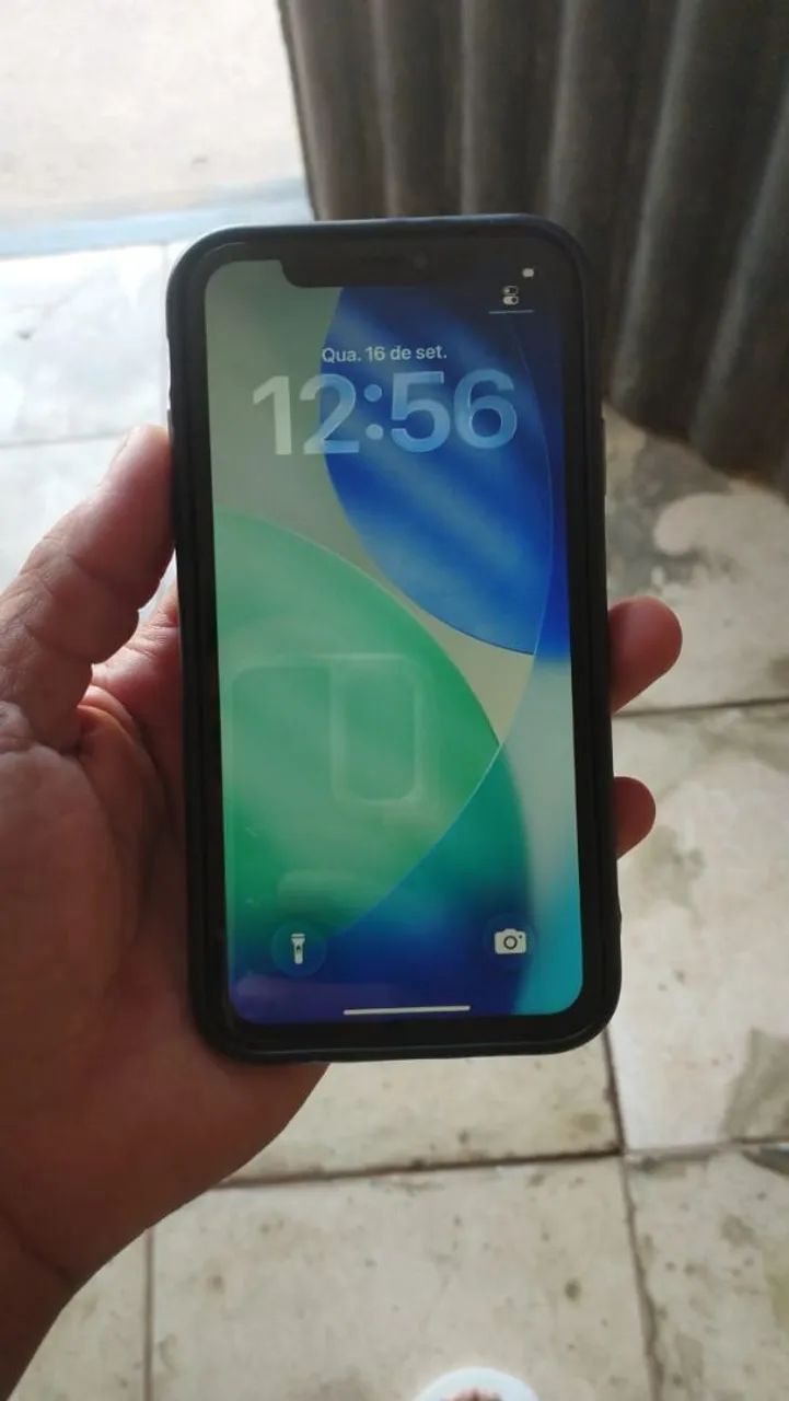 Vendo iPhone 11  - Foto 2