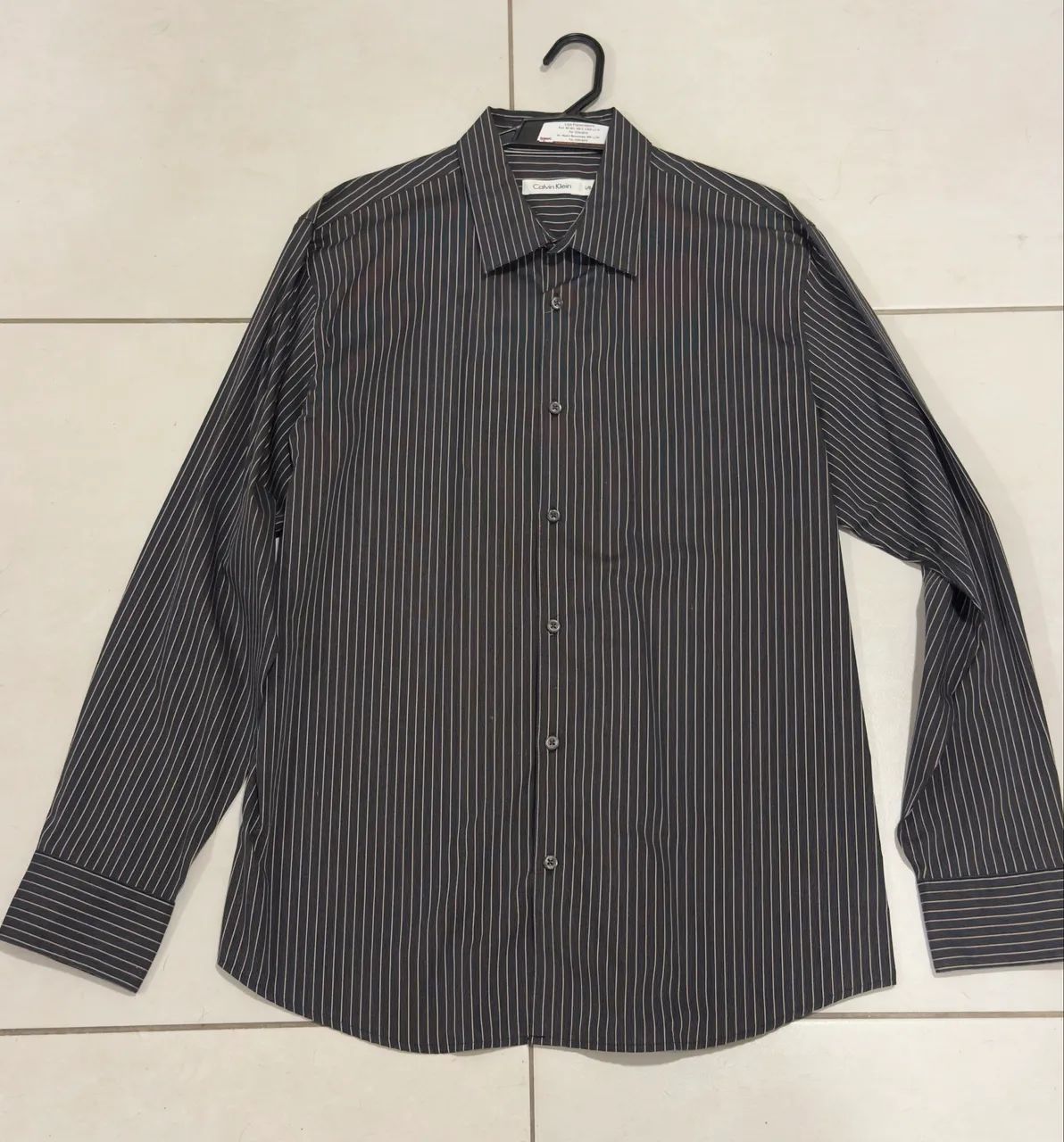 Camisa Calvin Klein (G)