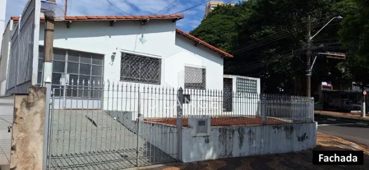 Casa à venda no bairro Vila Nova em Campinas-SP