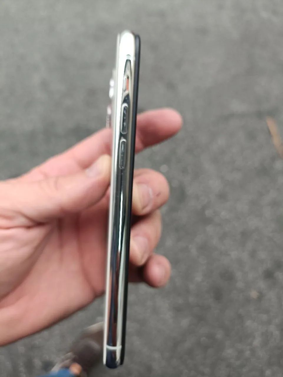 IPHONE 11 PRO SEM CARREGADOR - Foto 2