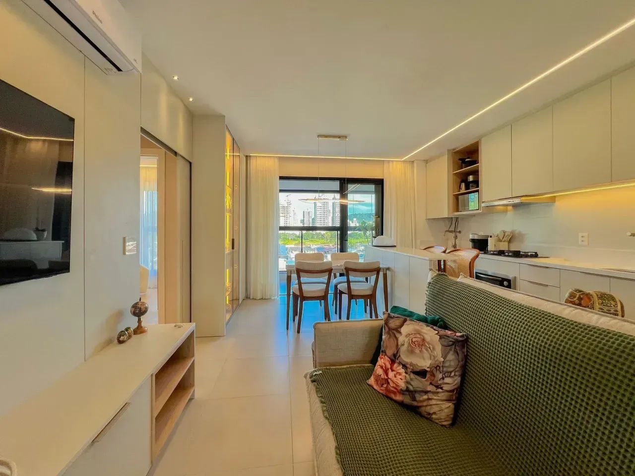Apartamento para Locaç ão no Edifício Brava Breeze  Praia Brava - Foto 4