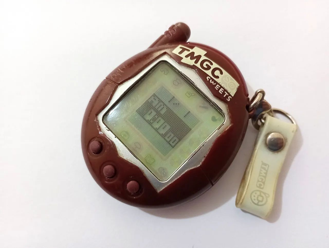 TAMAGOTCHI SWEETS TMGC ORIGINAL BANDAI - Foto 2