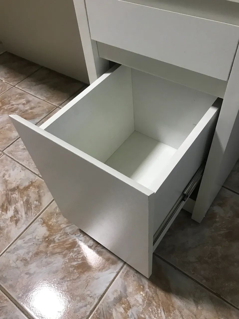 Escrivaninha 100% mdf 65048981270657122