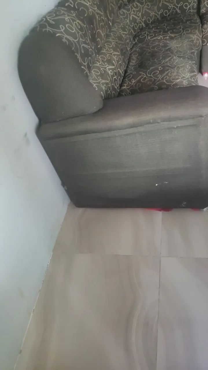 SOFA CONSERVADO NO PREÇO  500$  - Foto 4