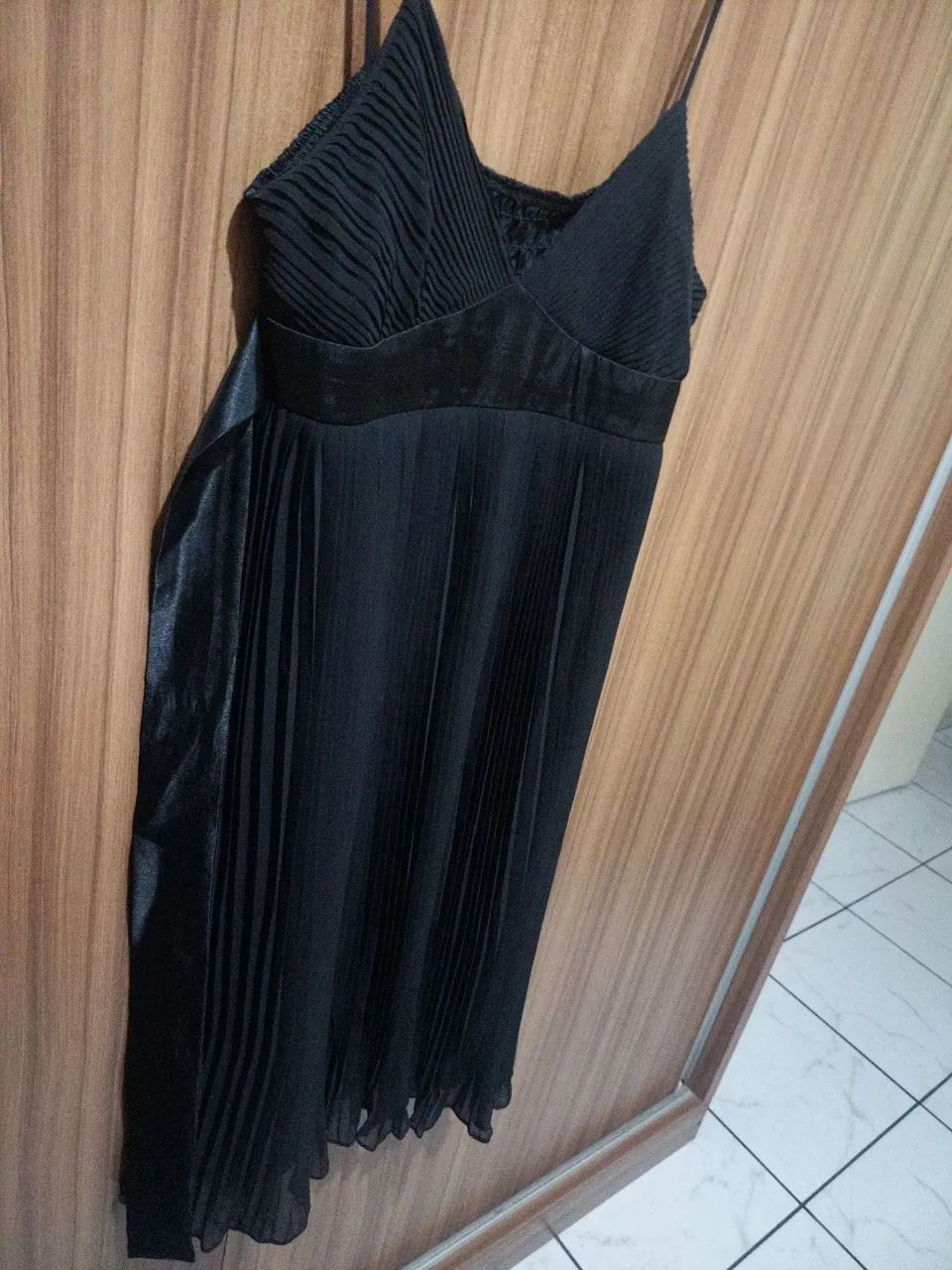 VESTIDO PRETO PLISSADO