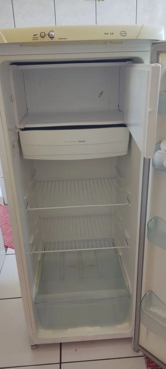 Geladeira Eletrolux E28 - Foto 4