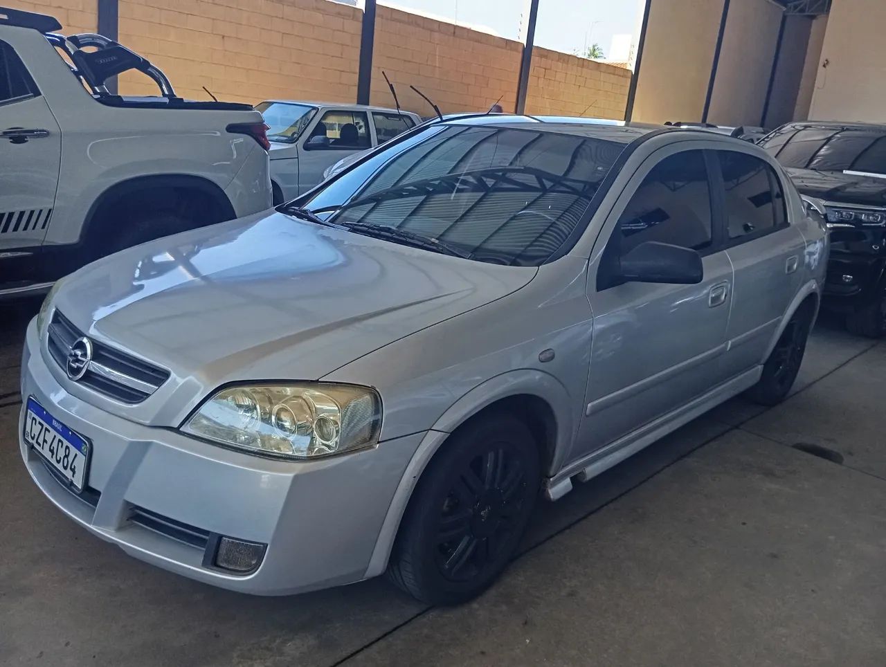 Chevrolet Astra Astra 2.0 8V/ CD 2.0 8V Hatchback 5p Mec 2004