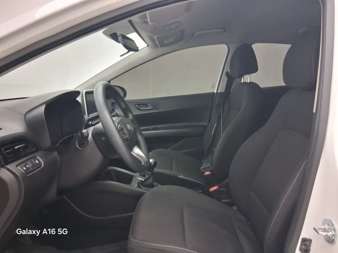 Hyundai HB20 Comfort Plus 1.0 Flex 12V Mec., foto 16 de 18