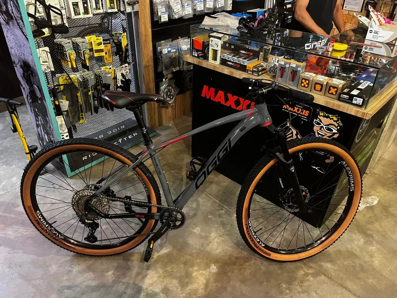 Bike Oggi 7.3 tamanho 17 - Ciclismo - Meireles, Fortaleza