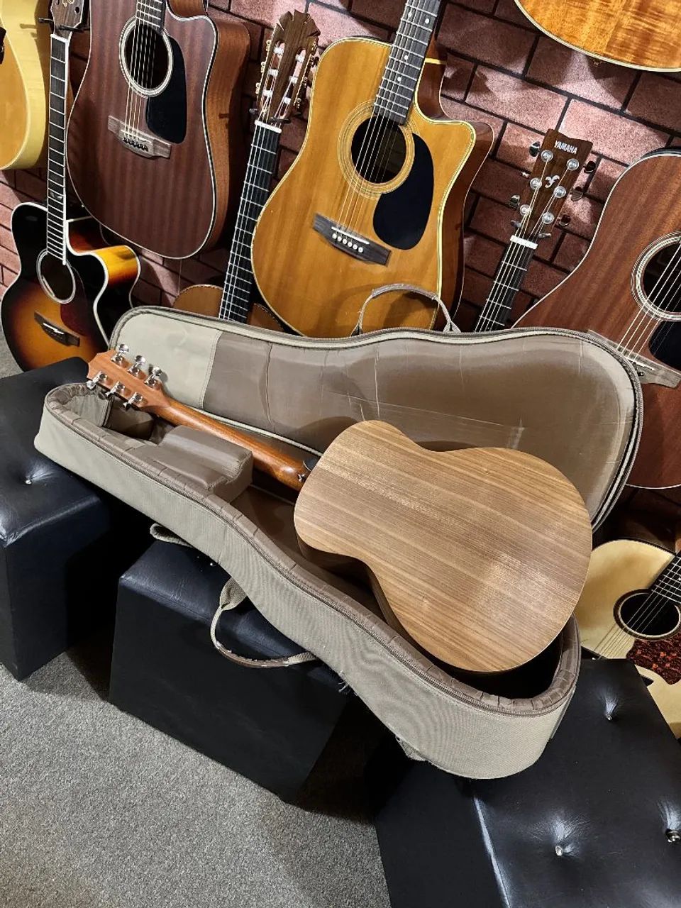 Violão Taylor GS mini elétrico zerado regulado ANALISO TROCAS - Foto 3