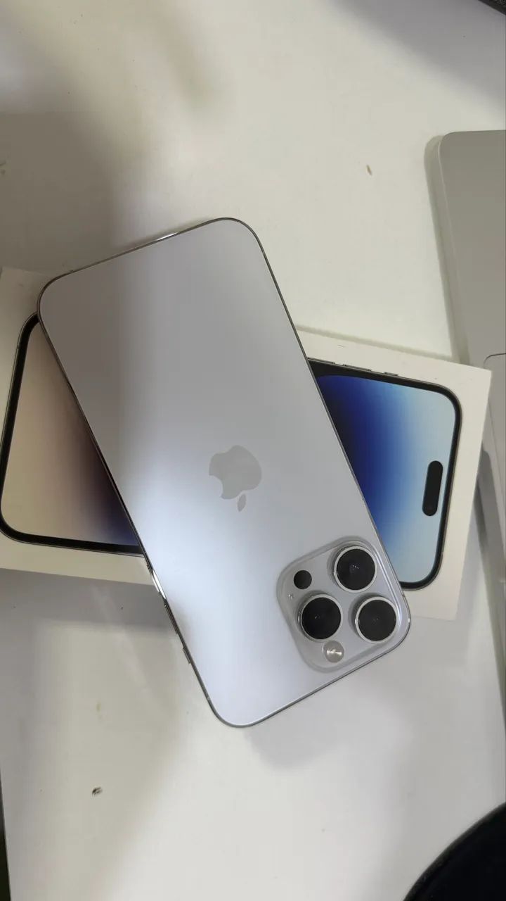 iPhone 14 Pro Max 256GB Prateado - Celulares e Smartphones
