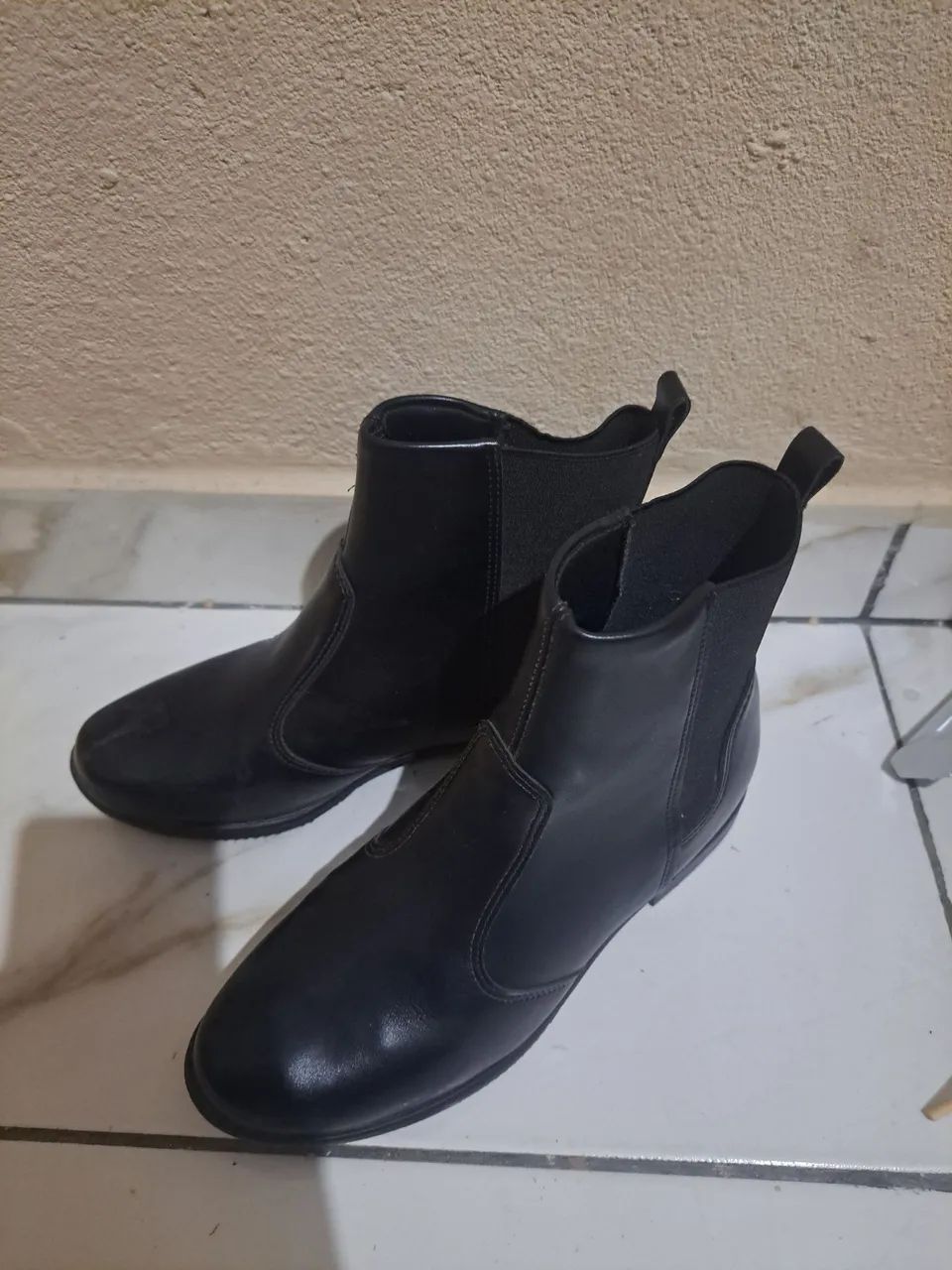 Botas da molecada (número 35)