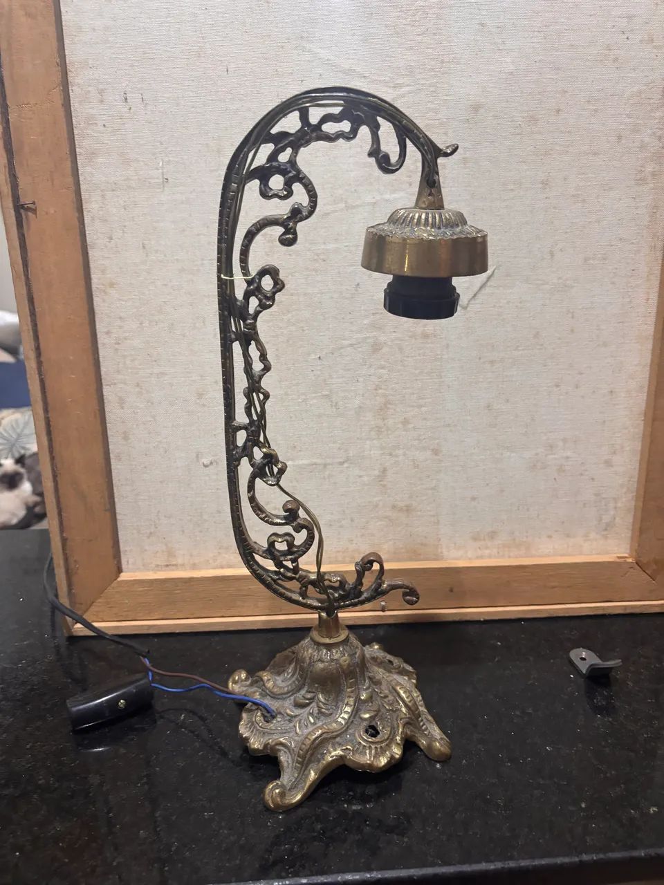 Abajur vintage em bronze  - Foto 3
