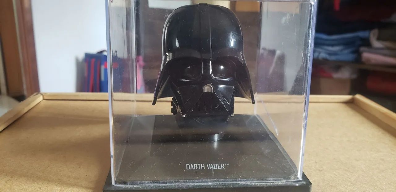 Capacete miniatura Darth Vader Star Wars 