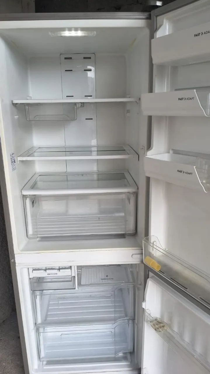 Vendo Geladeira Electrolux  - Foto 2