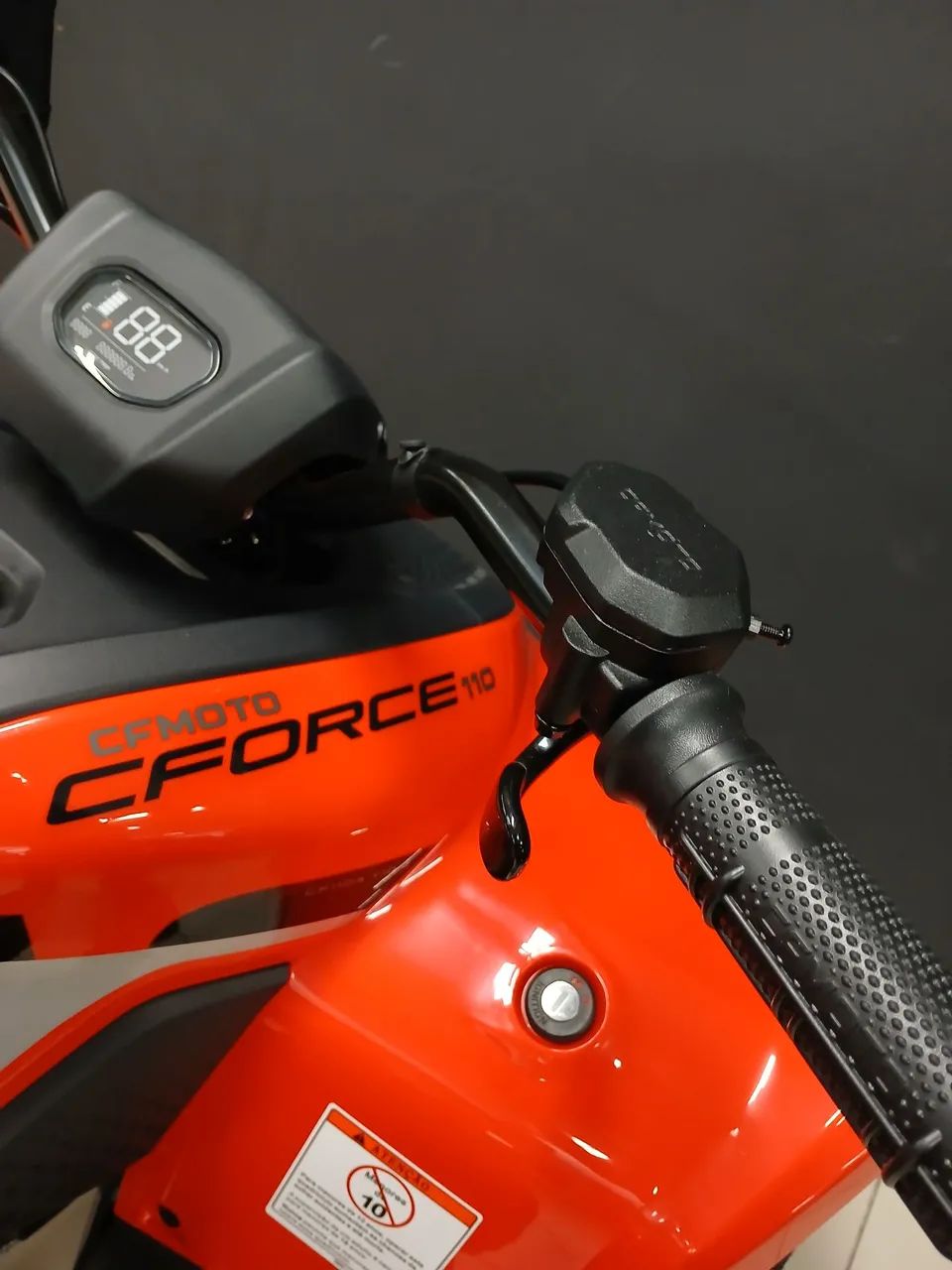 CForce 110 LV - Foto 4