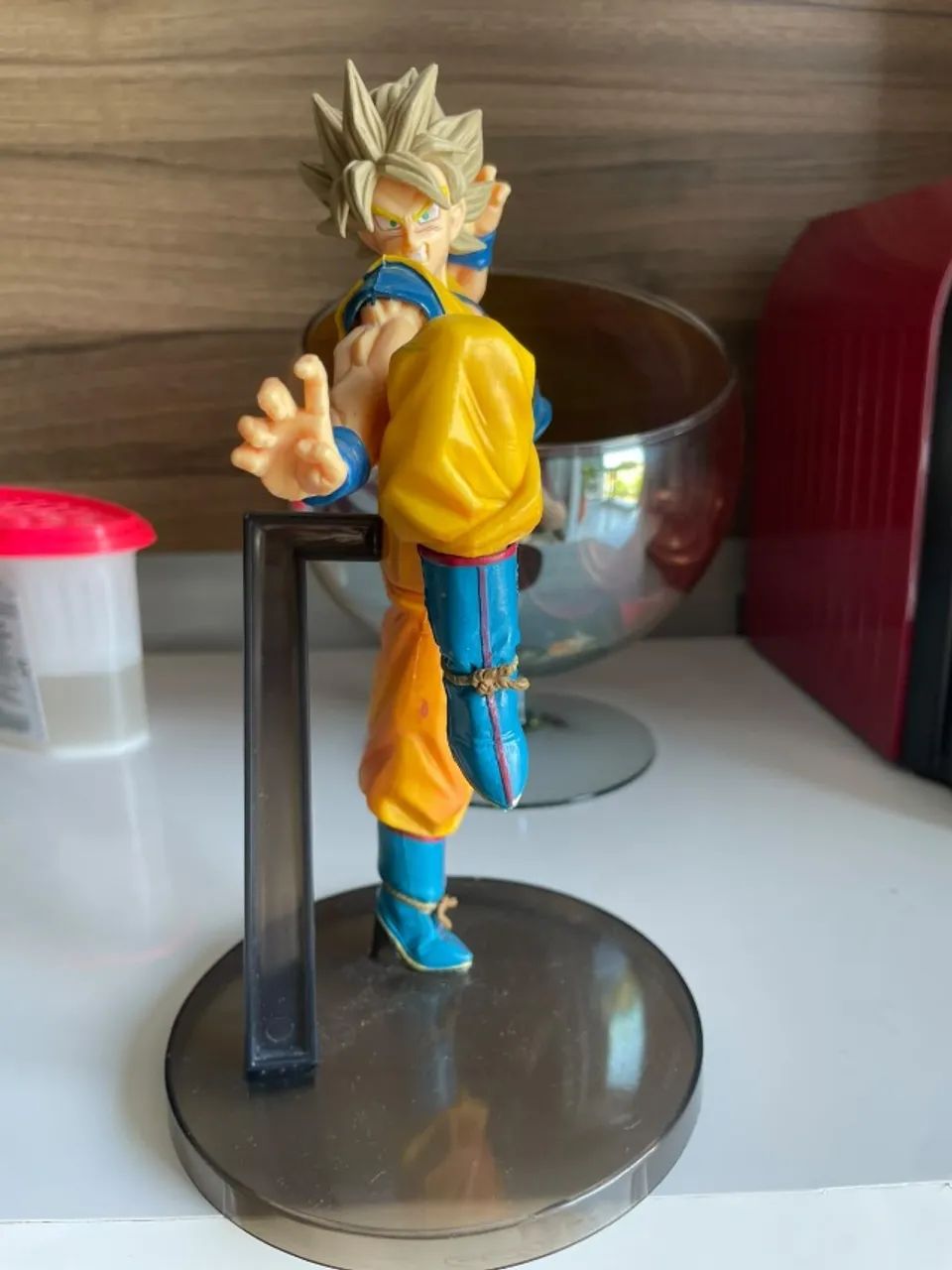 GOKU SSJ FIGURE 