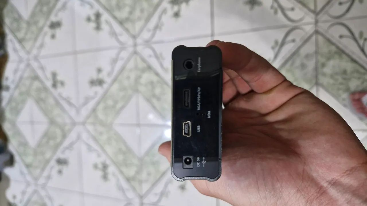 MINI PROJETOR WORLD VIEW - Foto 4