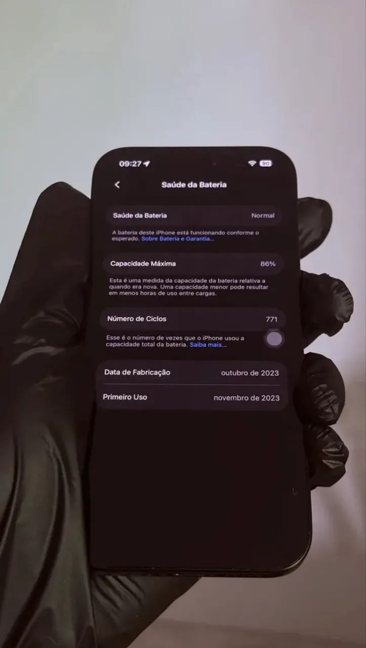 iPhone 15 Pro - 128GB (Bateria 86%)