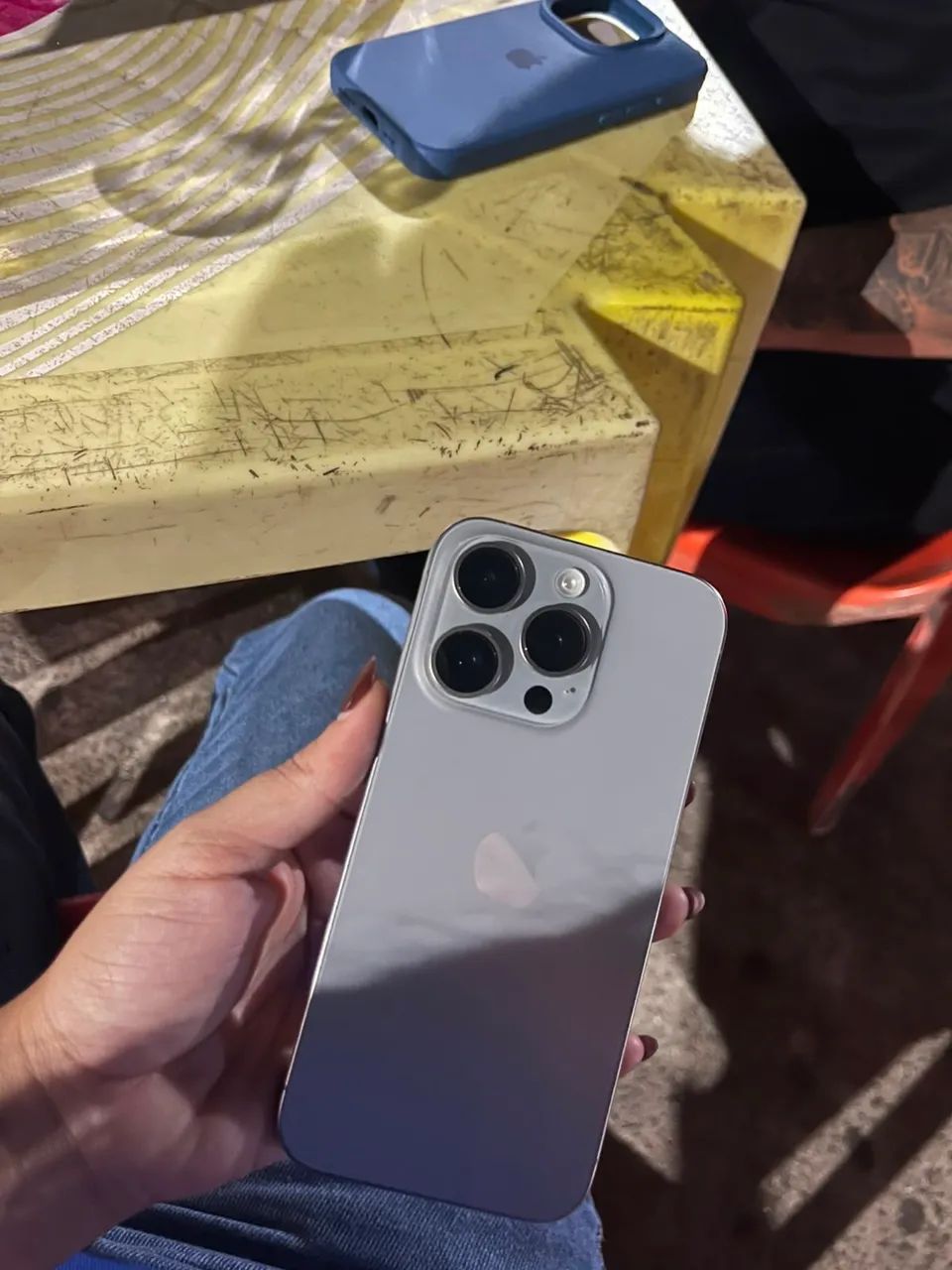 Iphone 15 pro  - Foto 3
