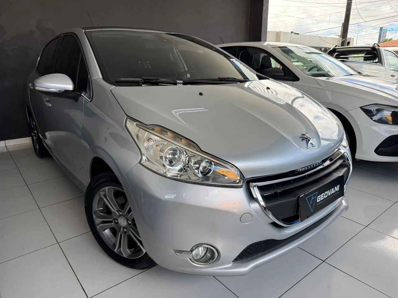 Peugeot 208 2015