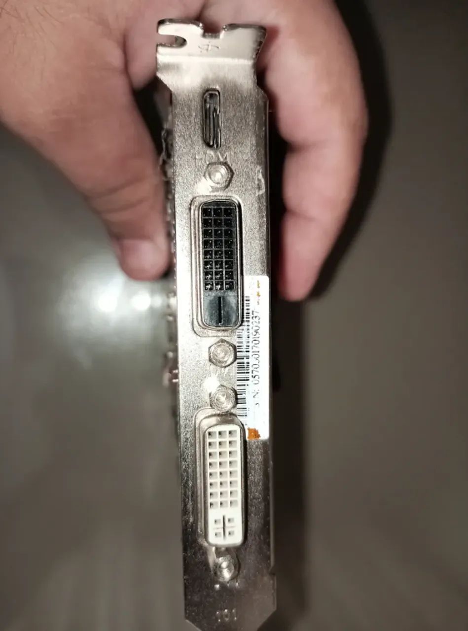 Placa de vídeo GTX 650 Performance Edition 2 GB - Foto 4