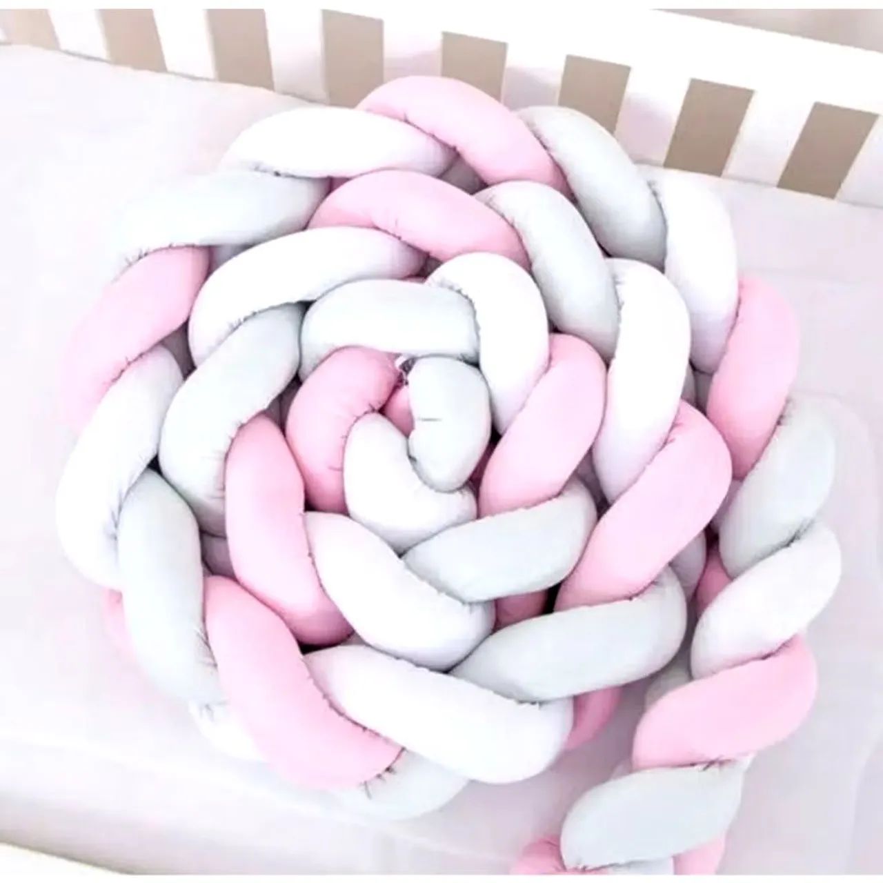 Protetor de Berço Trançado (rosa,cinza e branco)