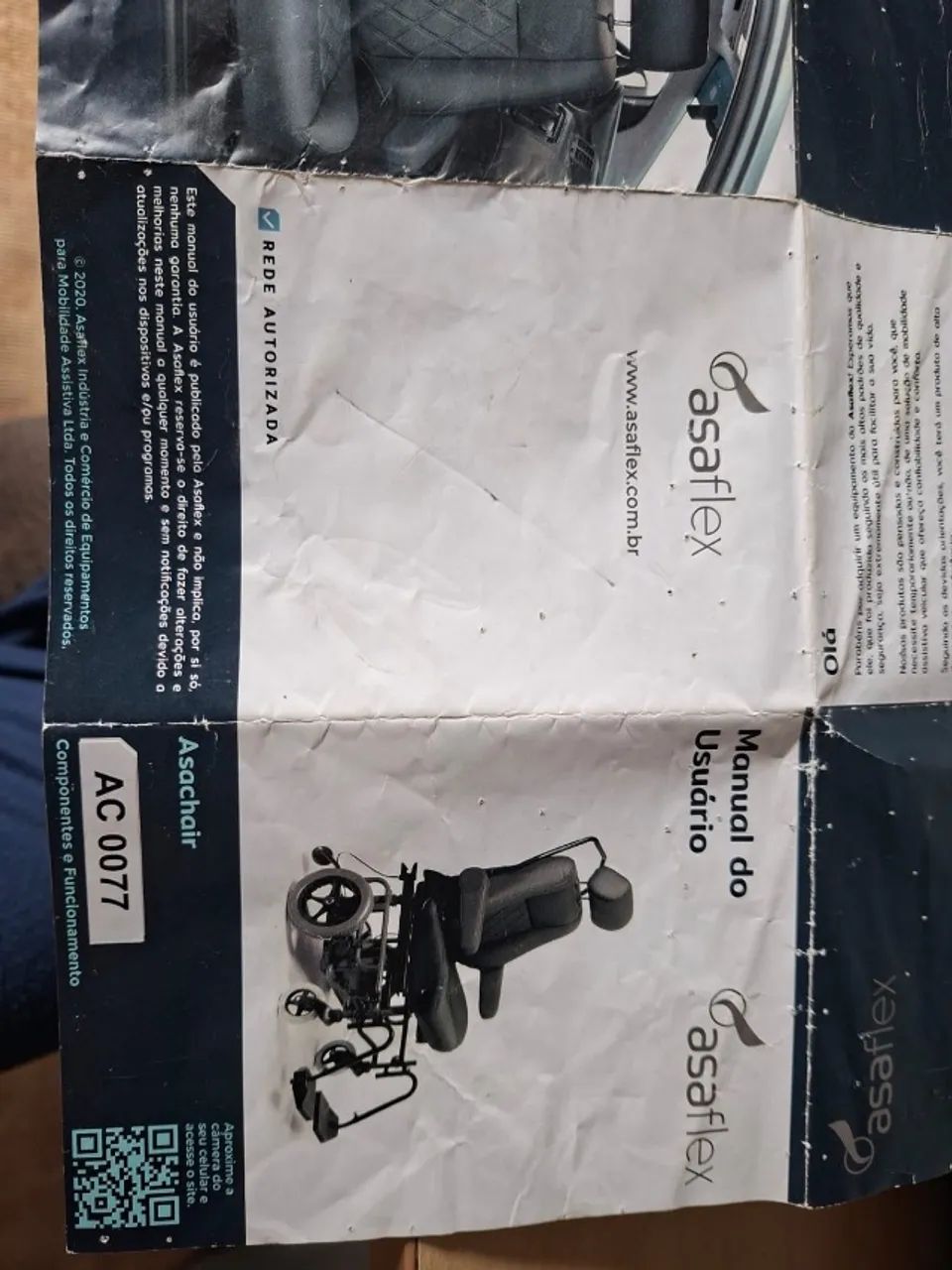 CADEIRA DE RODAS ADAPTÁVEL EM VEÍCULO 