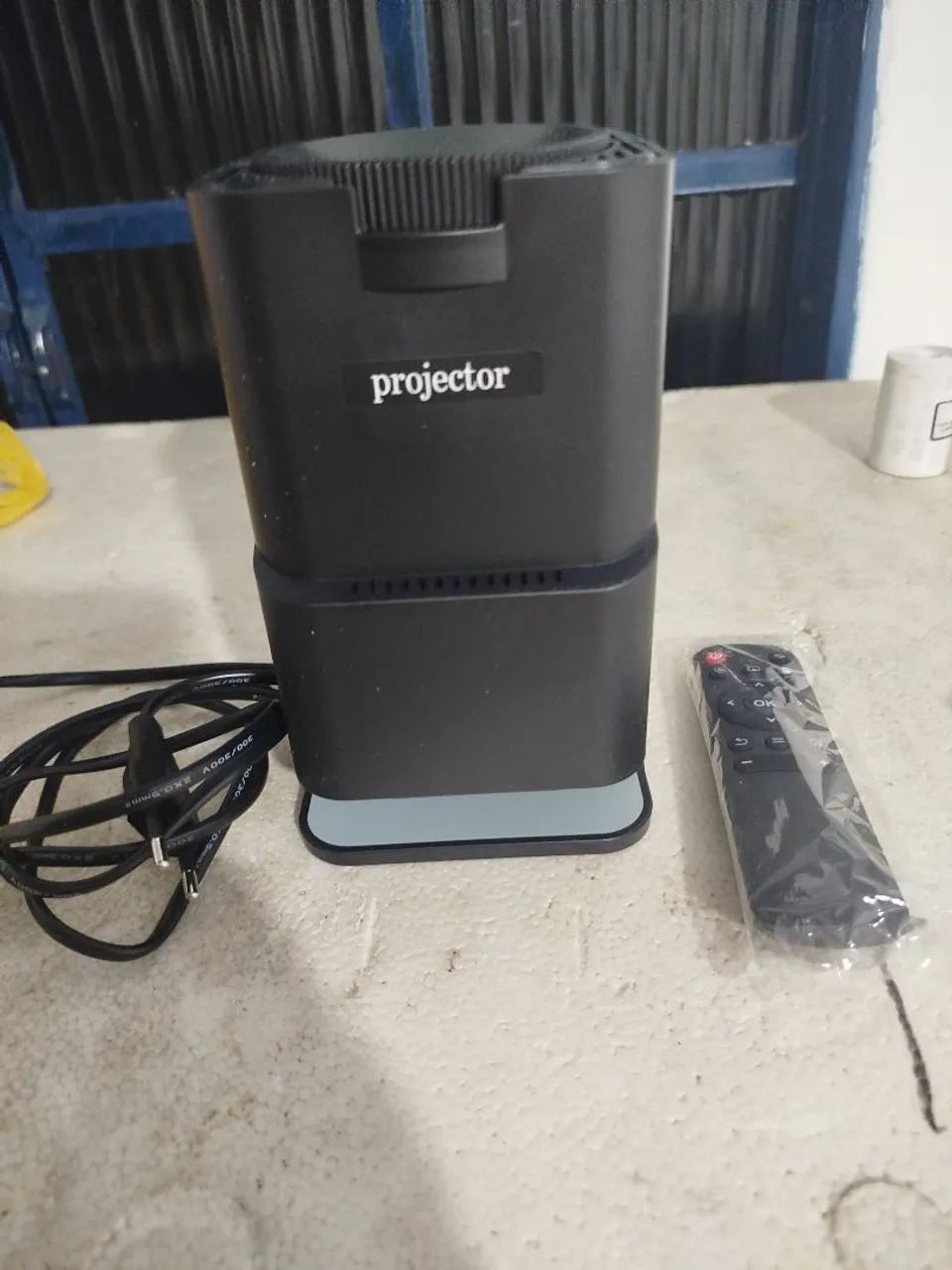 Projetor ? novo  - Foto 3