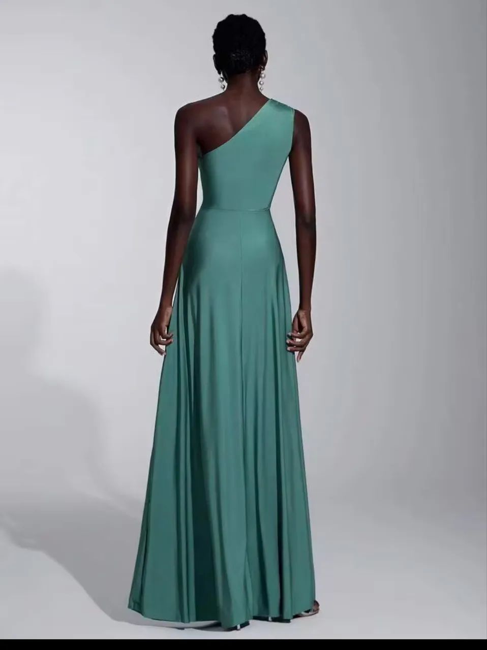 vestido romântico um ombro verde - Foto 5