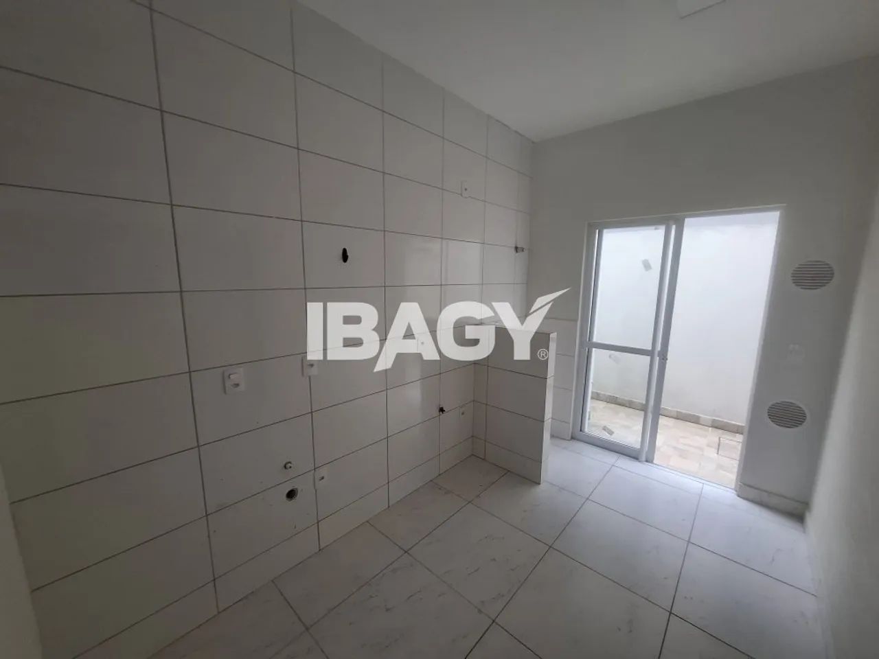 Excelente Casa em Condominio 2 dormitório(s) em Forquilhas - São José - Foto 4
