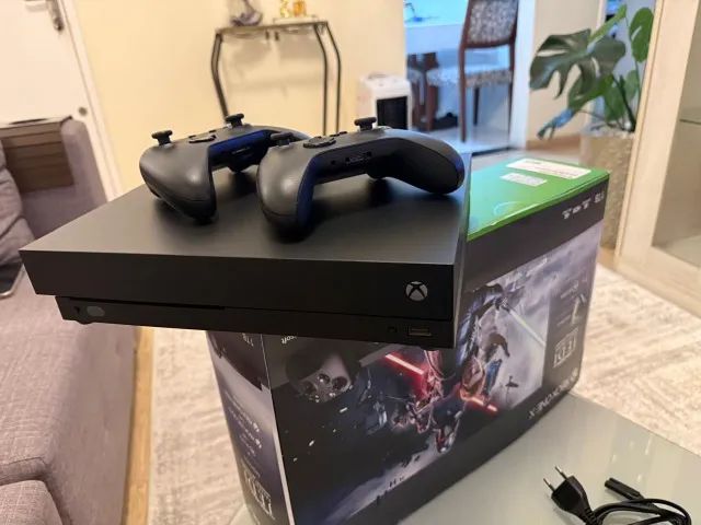 Microsoft Xbox One X 2tb Ssd Samsung Evo | Standard Preto (Usado)