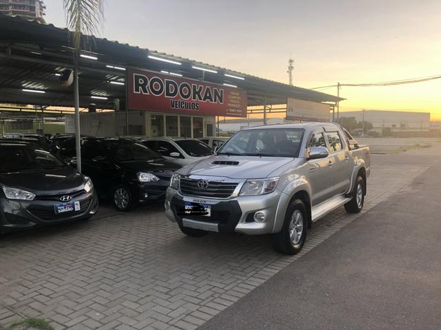 Hilux srv automático 3.0 diesel ano 2013 - Foto 13