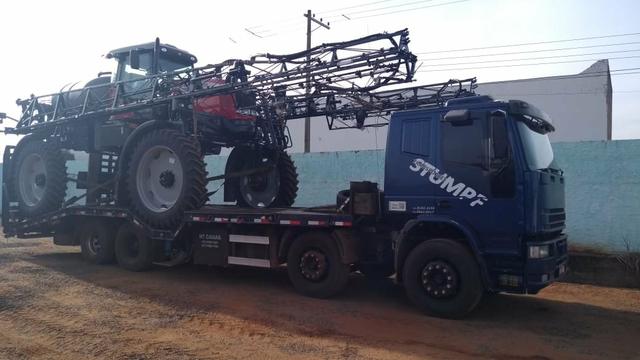 Caminhão iveco bitruck 8x2 prancha agricola