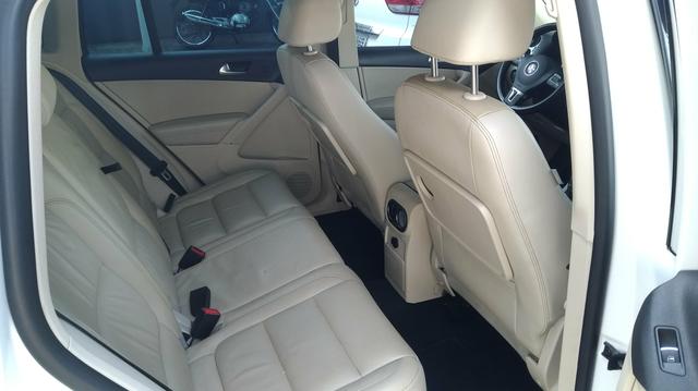 V.W. Tiguan 2.0 TSI 2010/11 - Foto 5