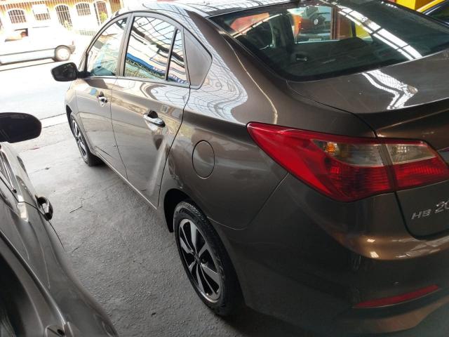 HB20 sedan 1.6 flex ano 2016 completo revisado lindo - Foto 5
