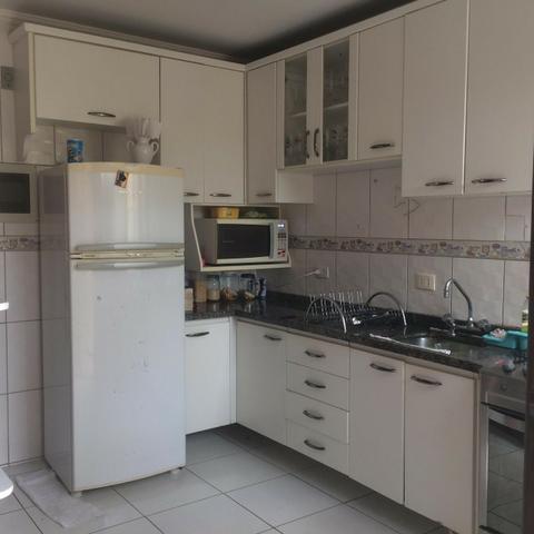 Sobrado localização privilegiada, semi-mobiliado, 3 quartos (1 suíte) + escritório/quarto - Foto 3