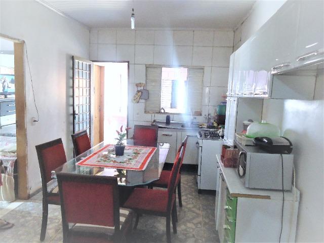 Casa 3 quartos um com suite, 3° rua atras da feira do produtor, 200 metros da upa - Foto 3