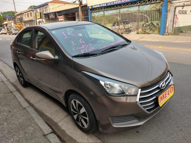 HB20 sedan 1.6 flex ano 2016 completo revisado lindo - Foto 6