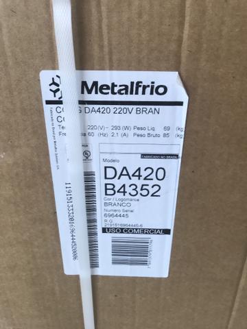 Vendo uma frezzer metalfrio - Foto 2