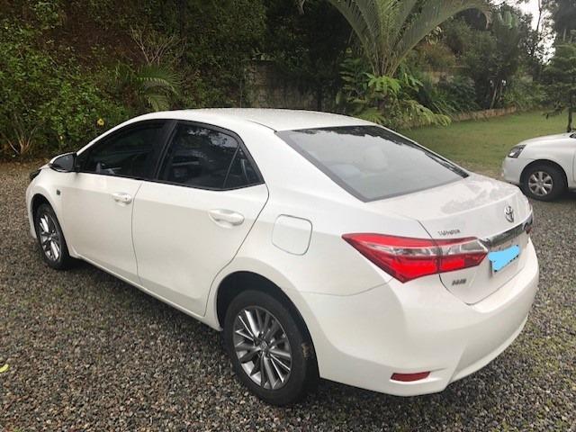 Super Conservado Toyota Corolla - Foto 7
