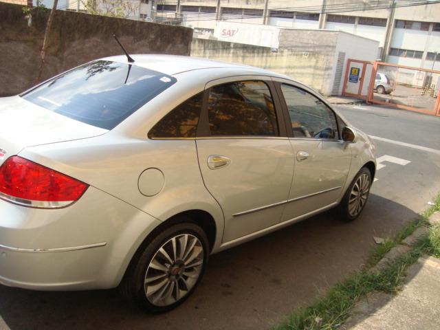 Fiat linea 1.8 absolute 16 v flex - Foto 6