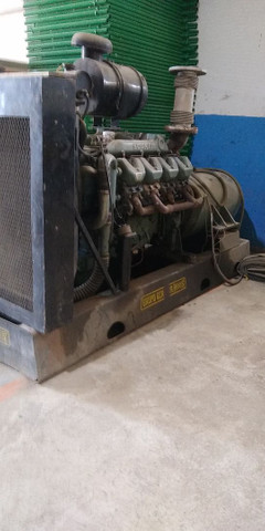 Grupo gerador Scania 300 KVA - Foto 5