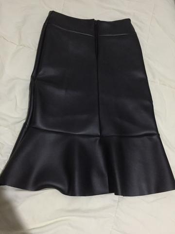 Vendo saia midi - Foto 3
