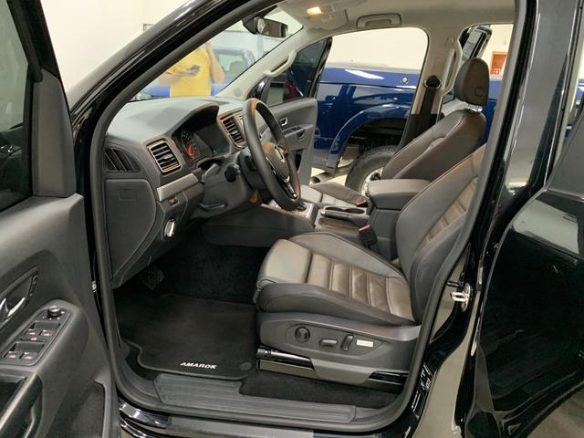 Amarok Highline 3.0 Aut. V6 225 cv 18/18 - Foto 8