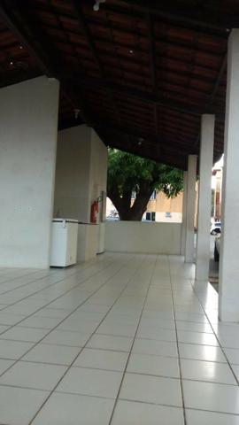 Vende-se apartamento com ótima localização chácara sol poente em Messejana - Foto 8